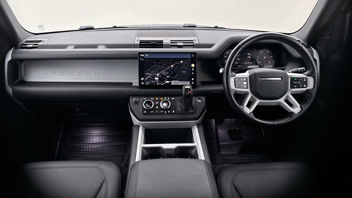 Used Land Rover Defender 2025 for sale - 77201049: Photo 9