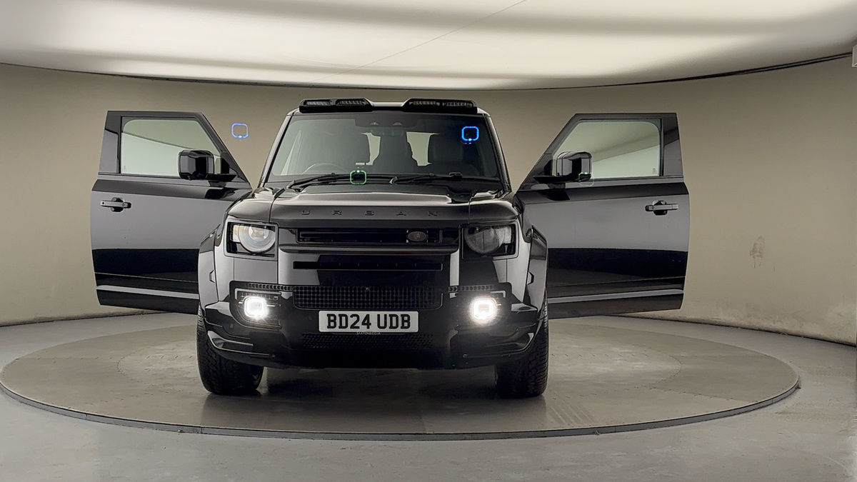 Used Land Rover Defender 90 2024 for sale - 76863664: Photo 56