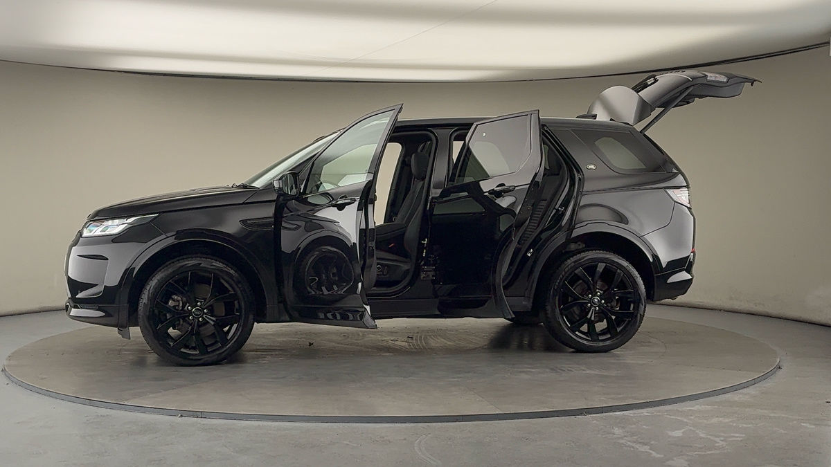 Used Land Rover Discovery Sport 2022 for sale - 76357239: Photo 47