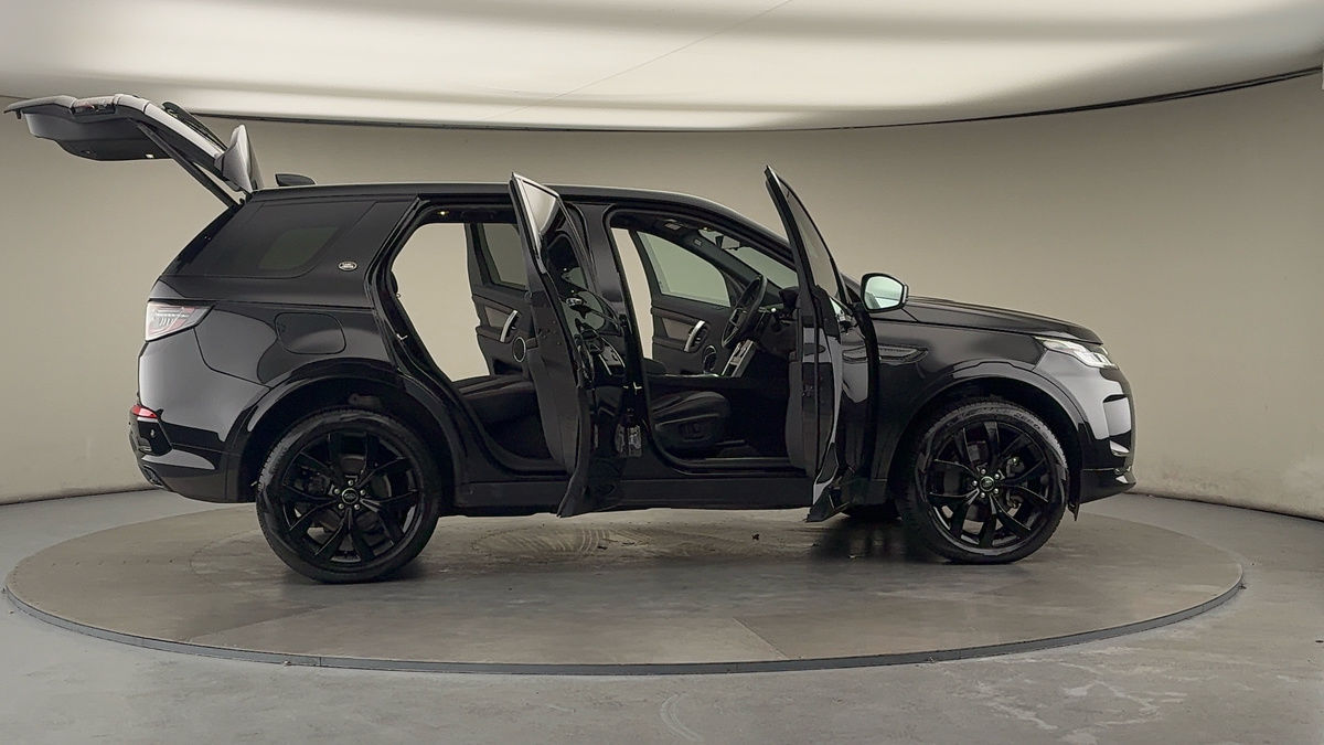 Used Land Rover Discovery Sport 2022 for sale - 76357239: Photo 56