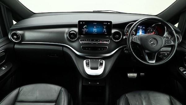 Used Mercedes-Benz V-Class 2023 for sale - 75123380: Photo 14