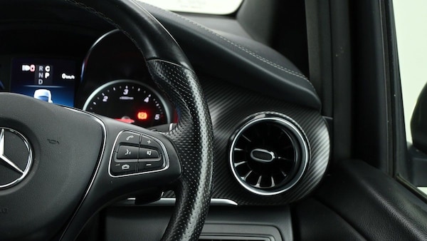 Used Mercedes-Benz V-Class 2023 for sale - 75123380: Photo 16