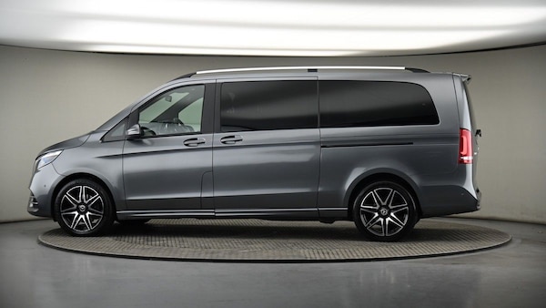 Used Mercedes-Benz V-Class 2023 for sale - 75123380: Photo 36