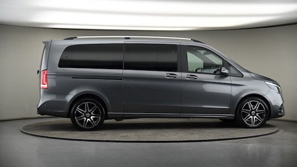 Used Mercedes-Benz V-Class 2023 for sale - 75123380: Photo 42