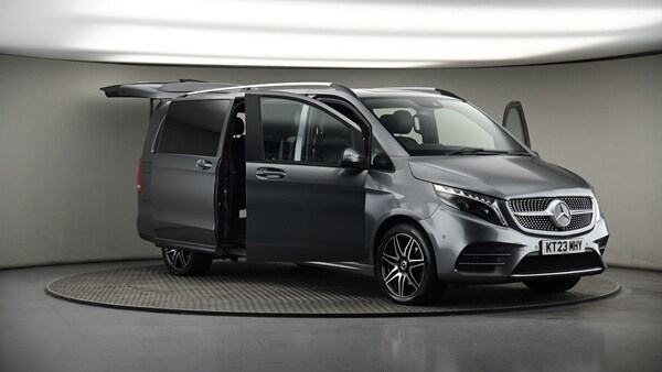Used Mercedes-Benz V-Class 2023 for sale - 75123380: Photo 44