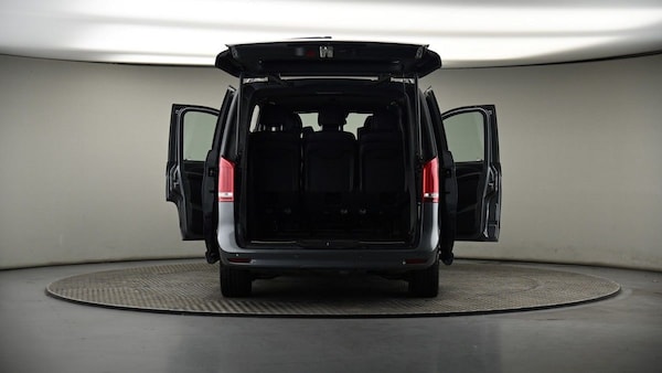 Used Mercedes-Benz V-Class 2023 for sale - 75123380: Photo 54