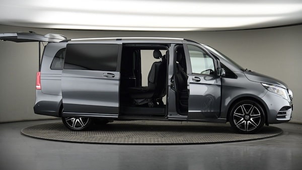 Used Mercedes-Benz V-Class 2023 for sale - 75123380: Photo 59