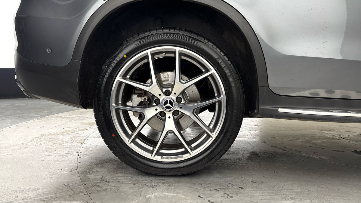 Used Mercedes-Benz GLC 2021 for sale - 76784701: Photo 10