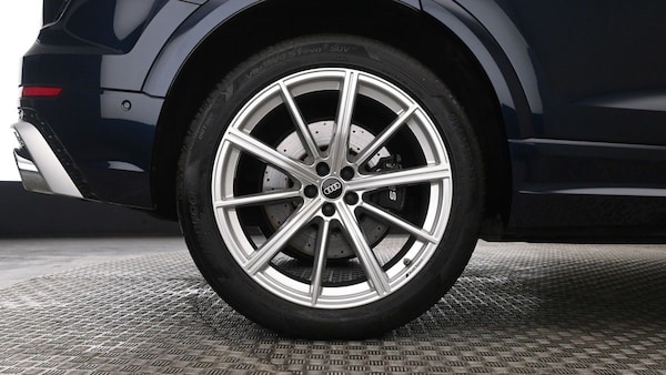 Used Audi RS Q8 2023 for sale - 76323899: Photo 23