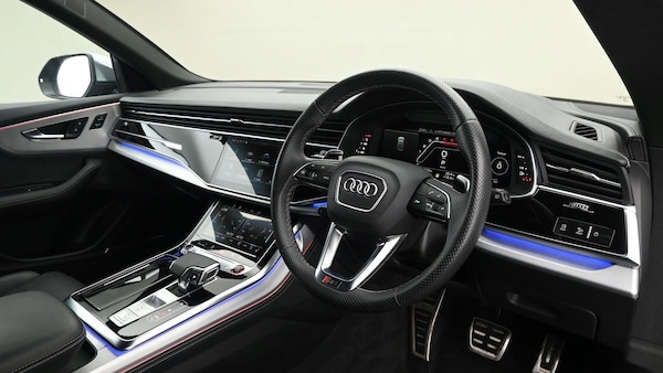 Used Audi RS Q8 2023 for sale - 76323899: Photo 3