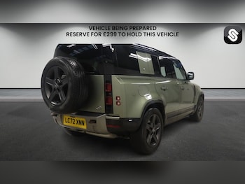 Used Land Rover Defender 110 2022 for sale - 78444091: Photo