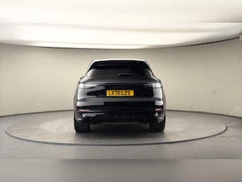 Used Porsche Cayenne 2020 for sale - 78213279: Photo