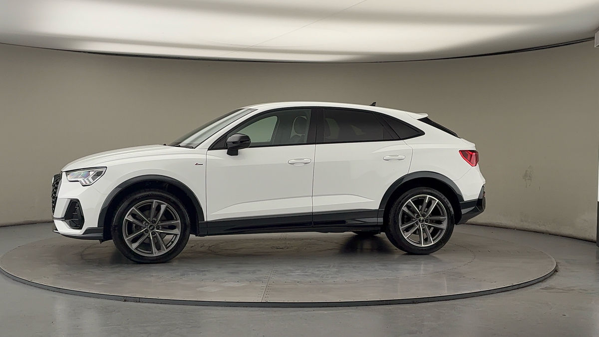 Used Audi Q3 2022 for sale - 77681547: Photo 28