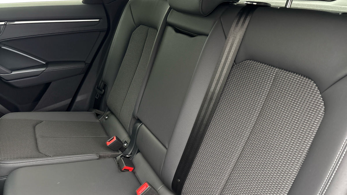 Used Audi Q3 2022 for sale - 77681547: Photo 8