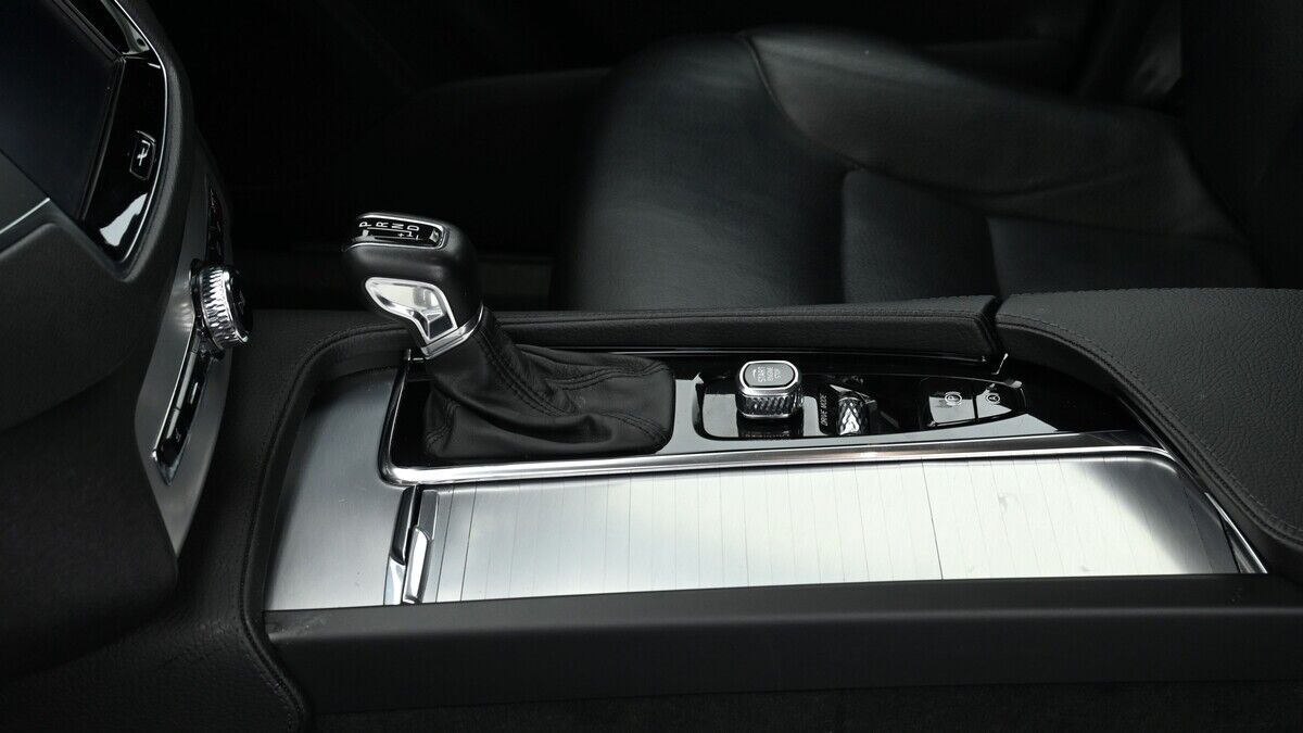 Used Volvo XC90 2018 for sale - 76725451: Photo 3