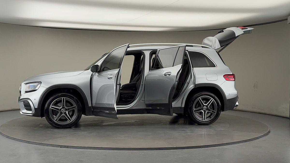 Used Mercedes-Benz GLB 2025 for sale - 76821416: Photo 49