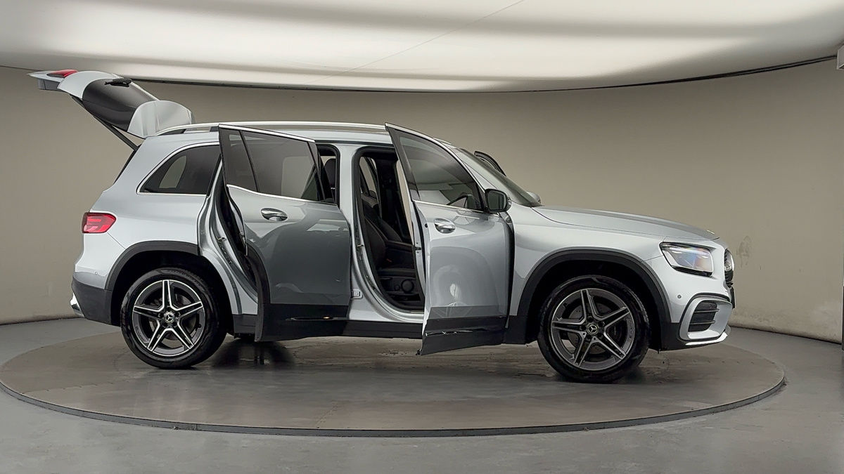 Used Mercedes-Benz GLB 2025 for sale - 76821416: Photo 57