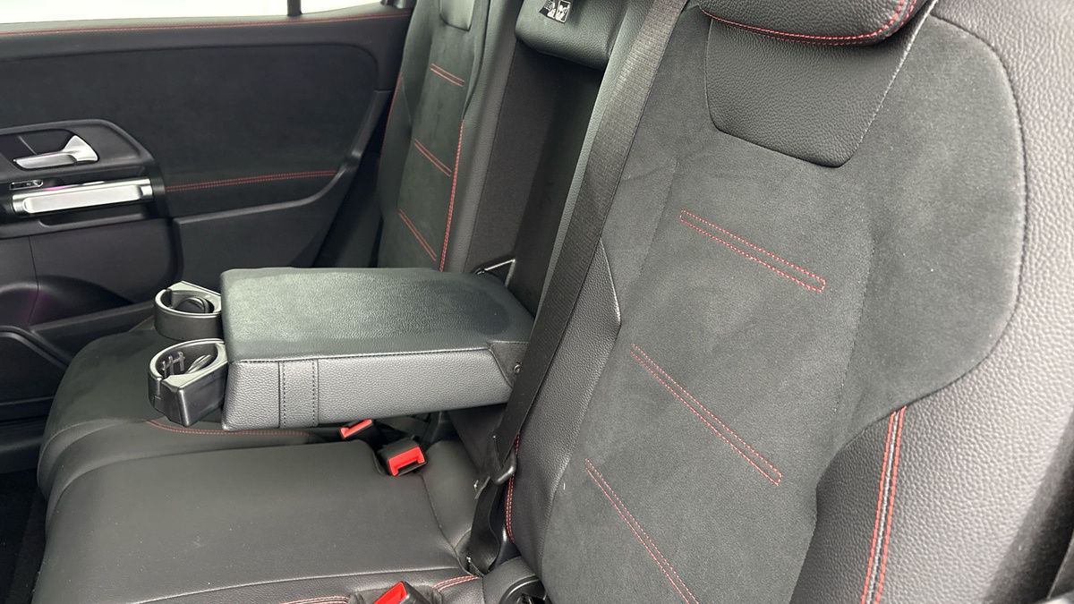 Used Mercedes-Benz GLB 2025 for sale - 76821416: Photo 9