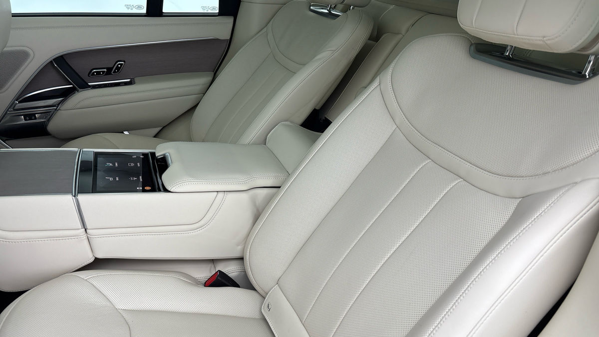 Used Land Rover Range Rover 2023 for sale - 77668176: Photo 9