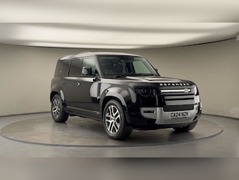 Used Land Rover Defender 2024 for sale - 78300136: Photo
