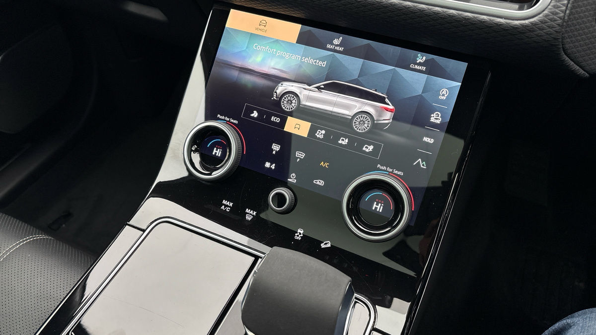 Used Land Rover Range Rover Velar 2022 for sale - 76863676: Photo 25