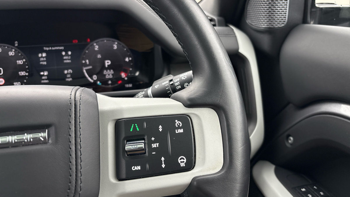 Used Land Rover Defender 110 2024 for sale - 76520963: Photo 14