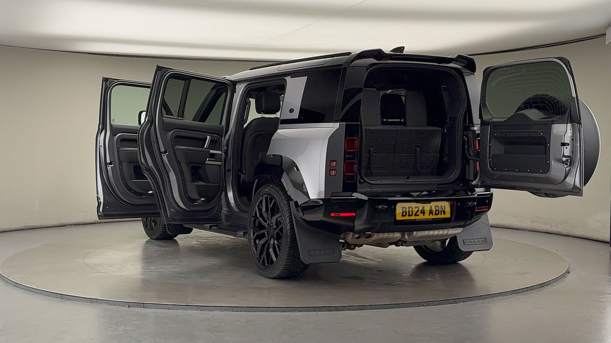 Used Land Rover Defender 110 2024 for sale - 76520963: Photo 23