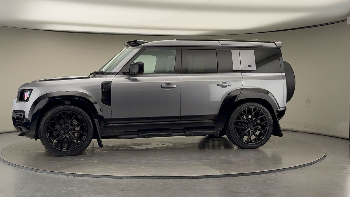 Used Land Rover Defender 110 2024 for sale - 76520963: Photo 35