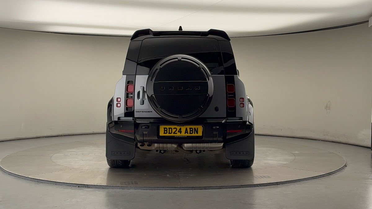 Used Land Rover Defender 110 2024 for sale - 76520963: Photo 4