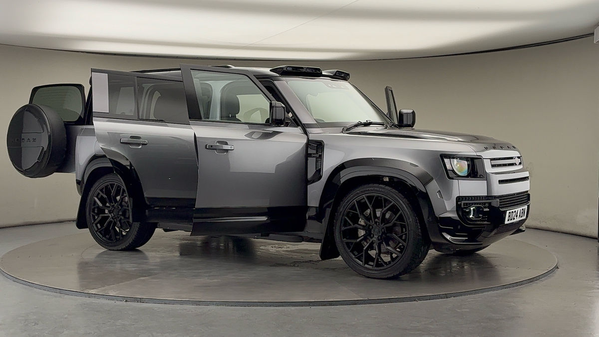 Used Land Rover Defender 110 2024 for sale - 76520963: Photo 61