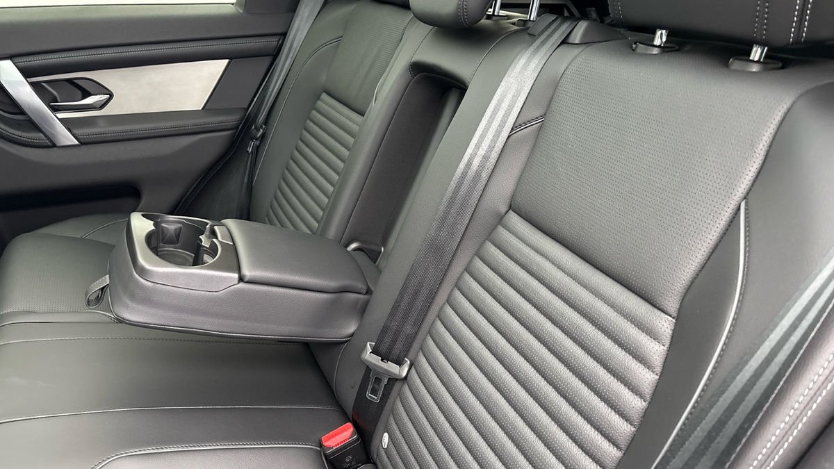 Used Land Rover Discovery Sport 2024 for sale - 77821837: Photo 9