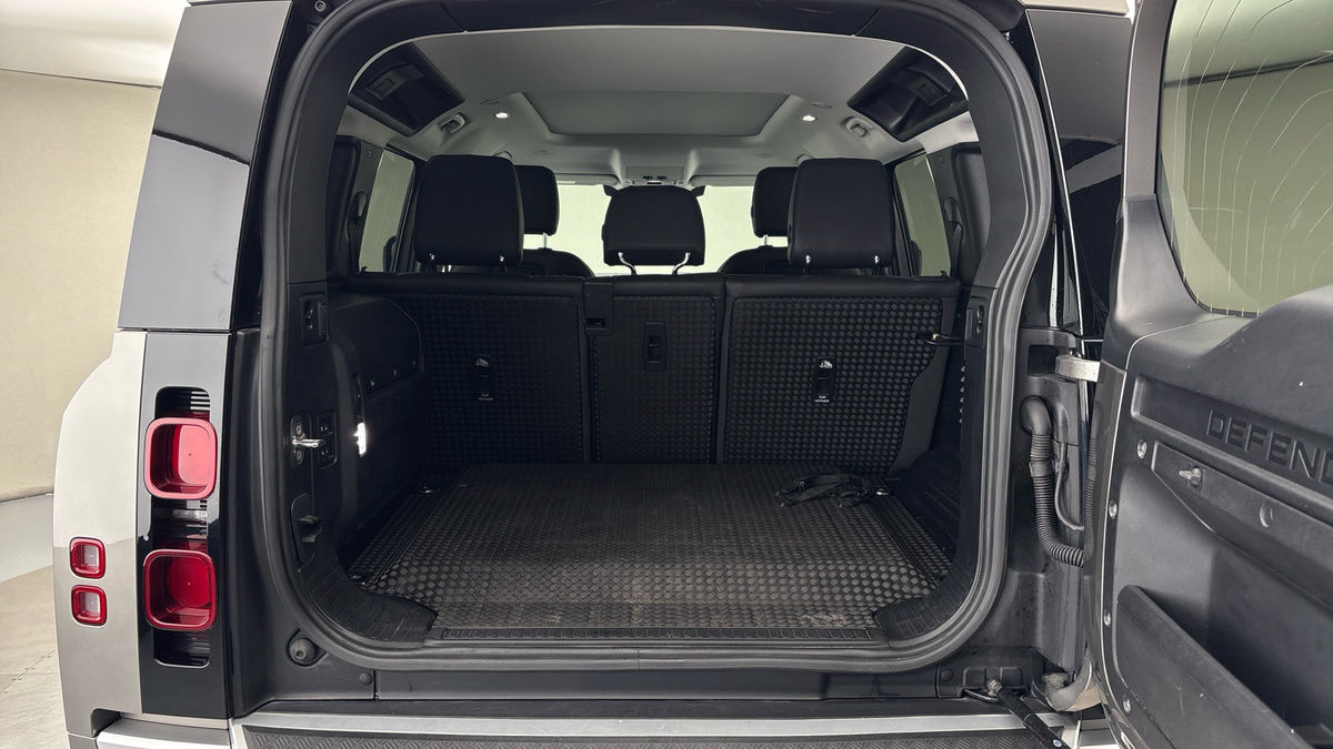 Used Land Rover Defender 110 2021 for sale - 76133299: Photo 11