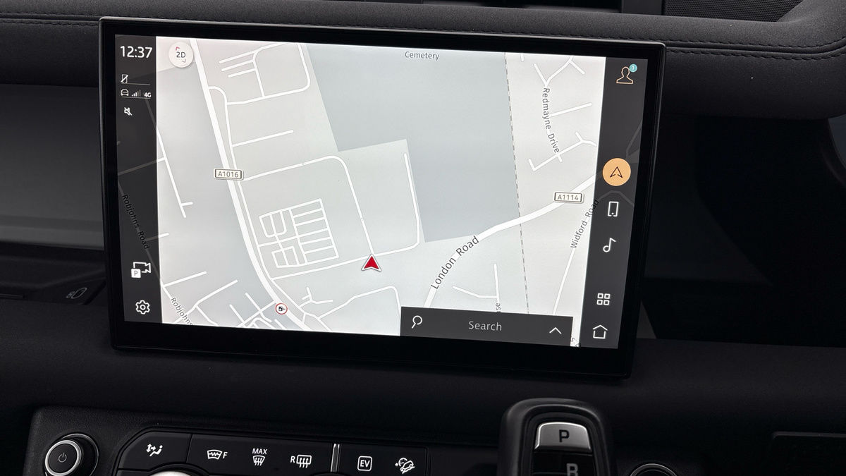 Used Land Rover Defender 110 2021 for sale - 76133299: Photo 17