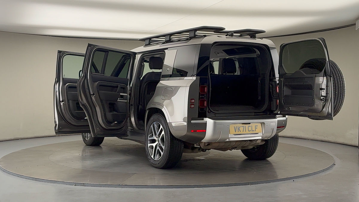 Used Land Rover Defender 110 2021 for sale - 76133299: Photo 23