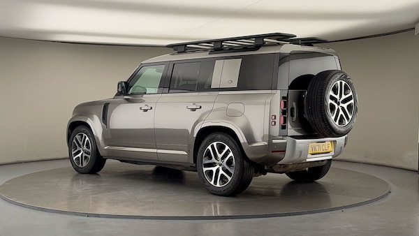 Used Land Rover Defender 110 2021 for sale - 76133299: Photo 25