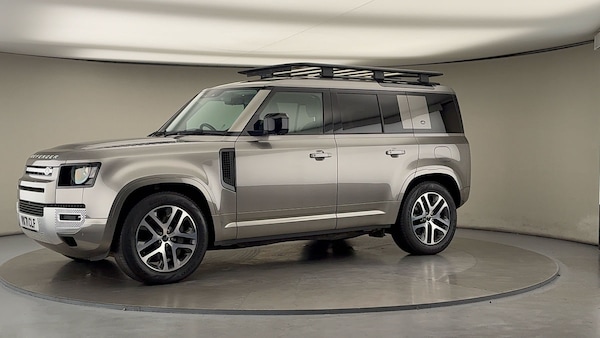Used Land Rover Defender 110 2021 for sale - 76133299: Photo 29