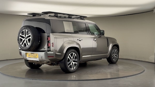 Used Land Rover Defender 110 2021 for sale - 76133299: Photo 39