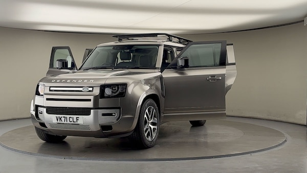 Used Land Rover Defender 110 2021 for sale - 76133299: Photo 50