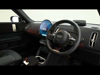 Used MINI Electric Countryman 2024 for sale - 72835942: Photo
