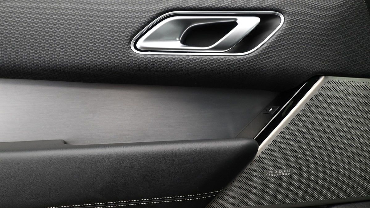 Used Land Rover Range Rover Velar 2021 for sale - 76313383: Photo 25