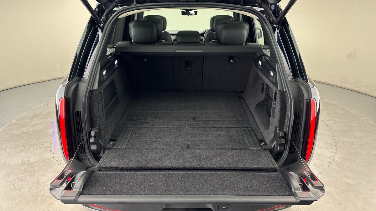 Used Land Rover Range Rover 2025 for sale - 78168175: Photo 11