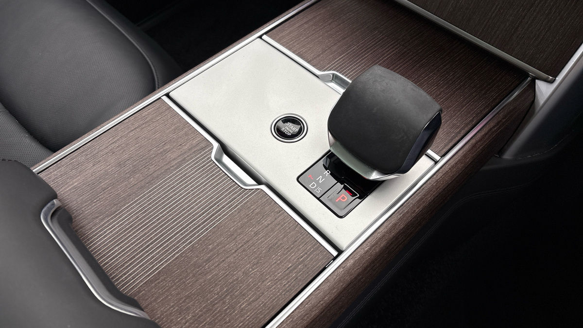 Used Land Rover Range Rover 2025 for sale - 78168175: Photo 18