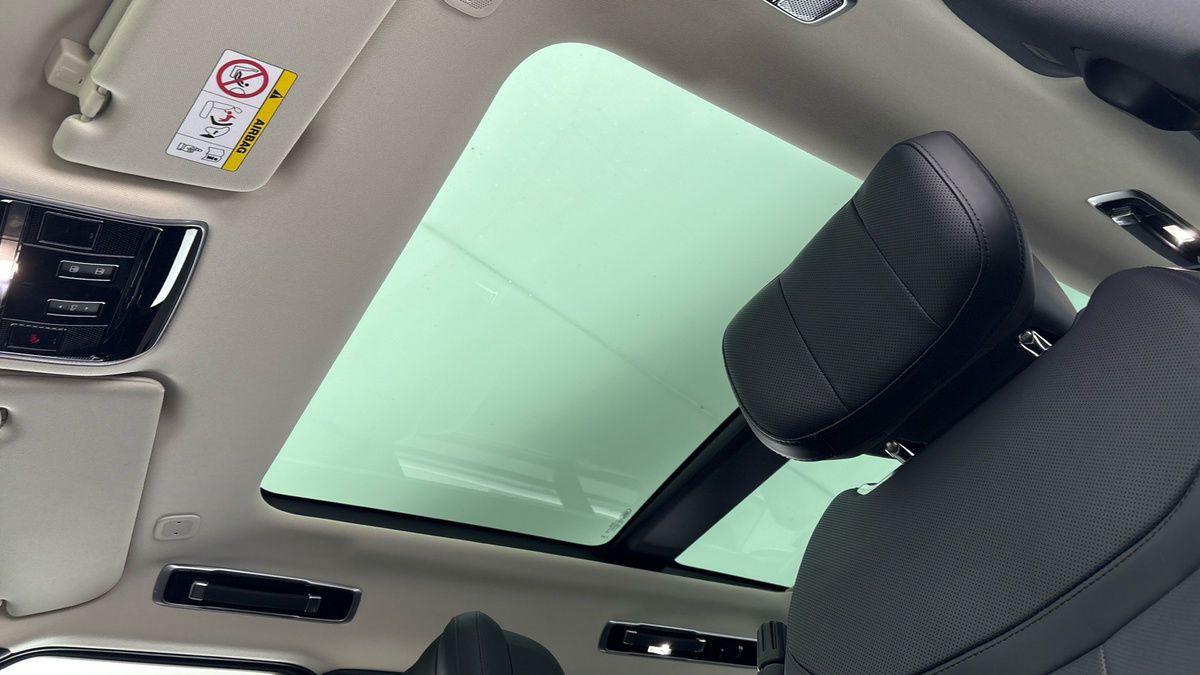 Used Land Rover Range Rover 2025 for sale - 78168175: Photo 6