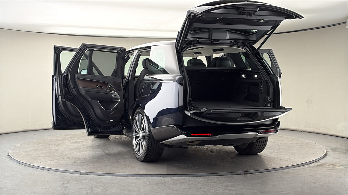 Used Land Rover Range Rover 2025 for sale - 78168175: Photo 65