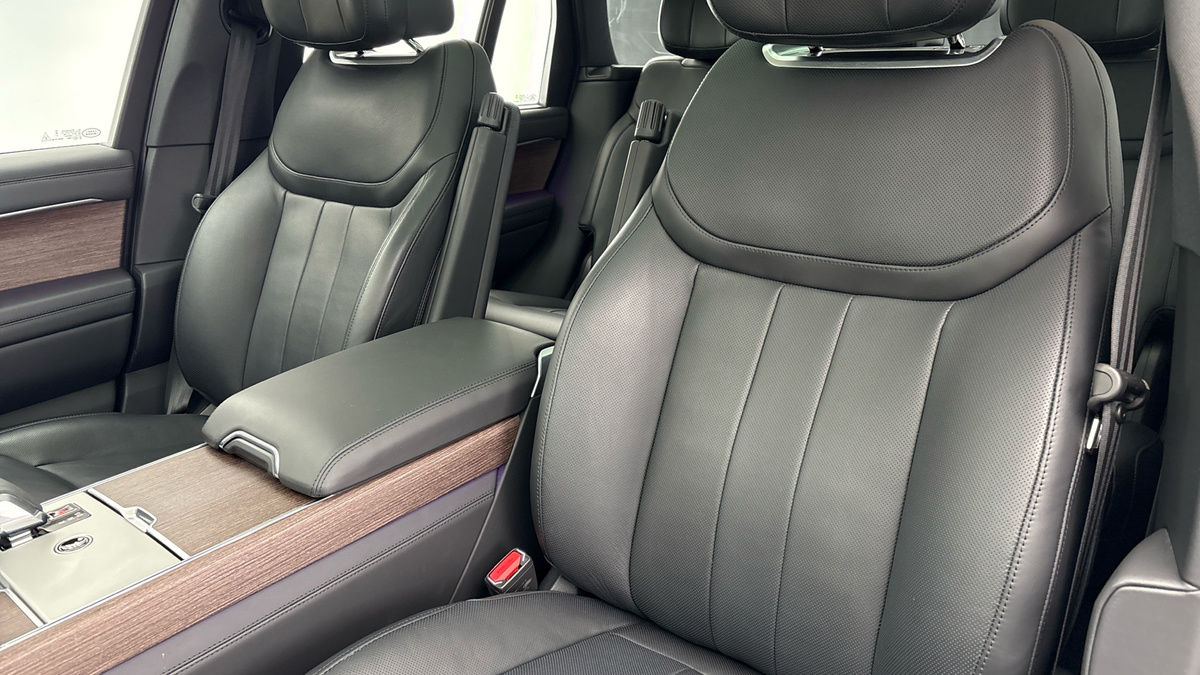 Used Land Rover Range Rover 2025 for sale - 78168175: Photo 7