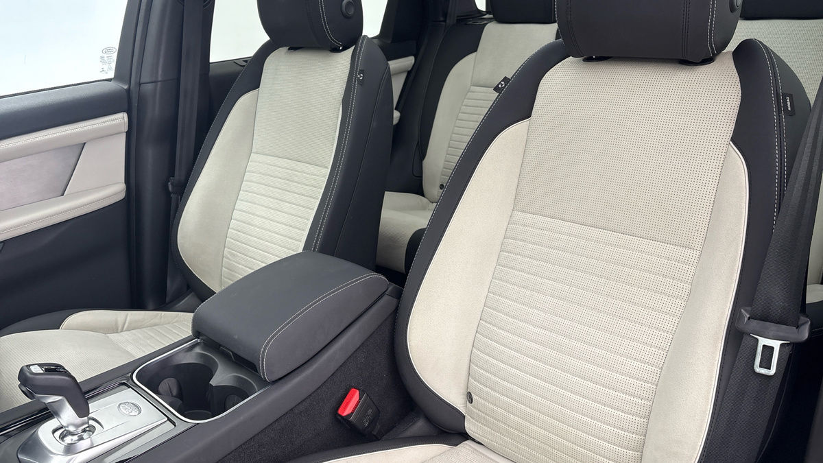 Used Land Rover Discovery Sport 2023 for sale - 76387091: Photo 7