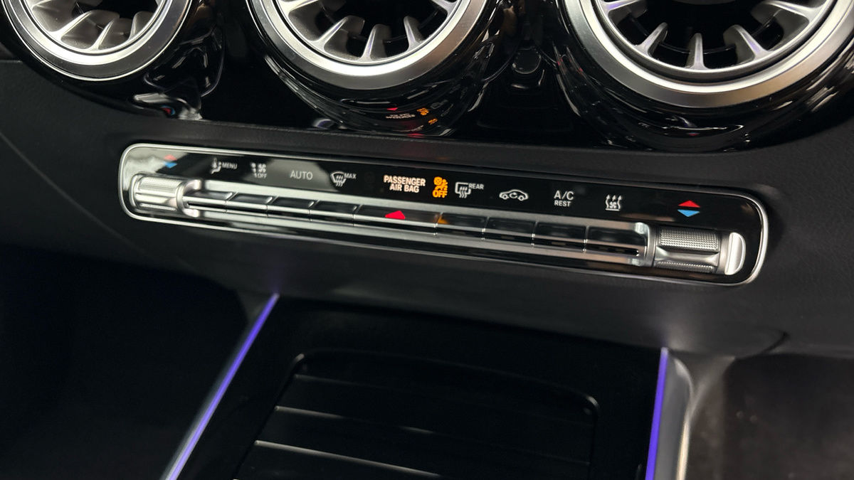 Used Mercedes-Benz GLA 2022 for sale - 76583098: Photo 9