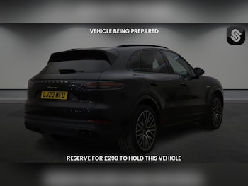 Used Porsche Cayenne 2020 for sale - 75753617: Photo