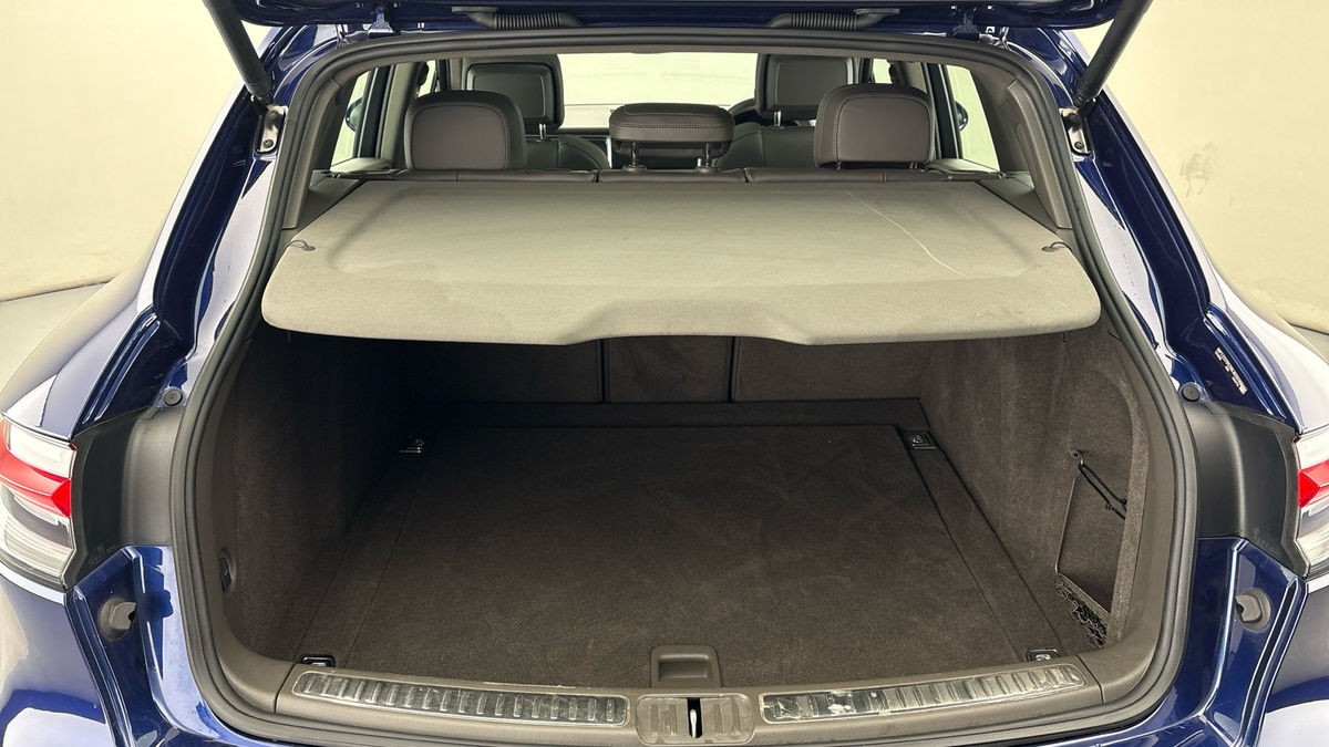 Used Porsche Macan 2021 for sale - 77288790: Photo 11