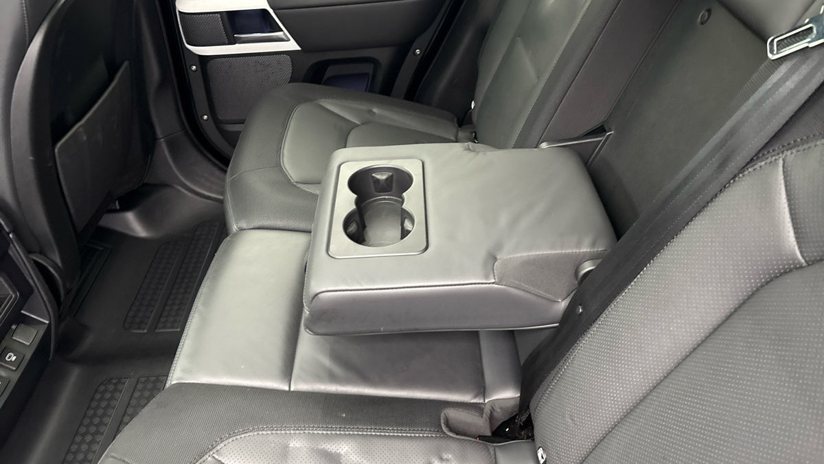 Used Land Rover Defender 110 2022 for sale - 77264204: Photo 9